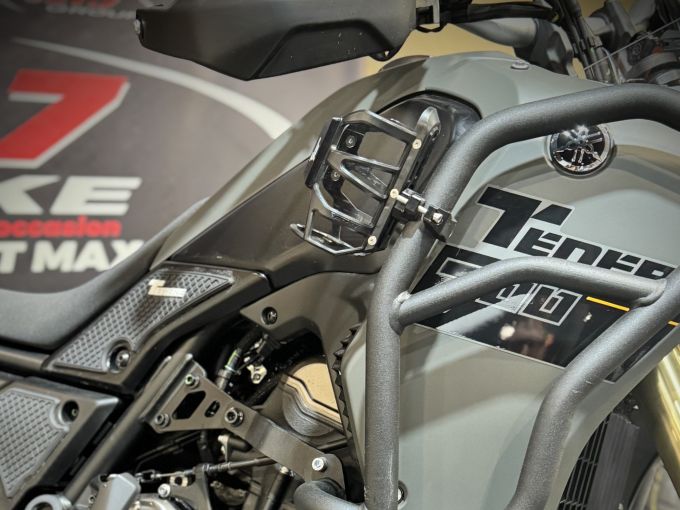 YAMAHA XTZ TENERE 700 4