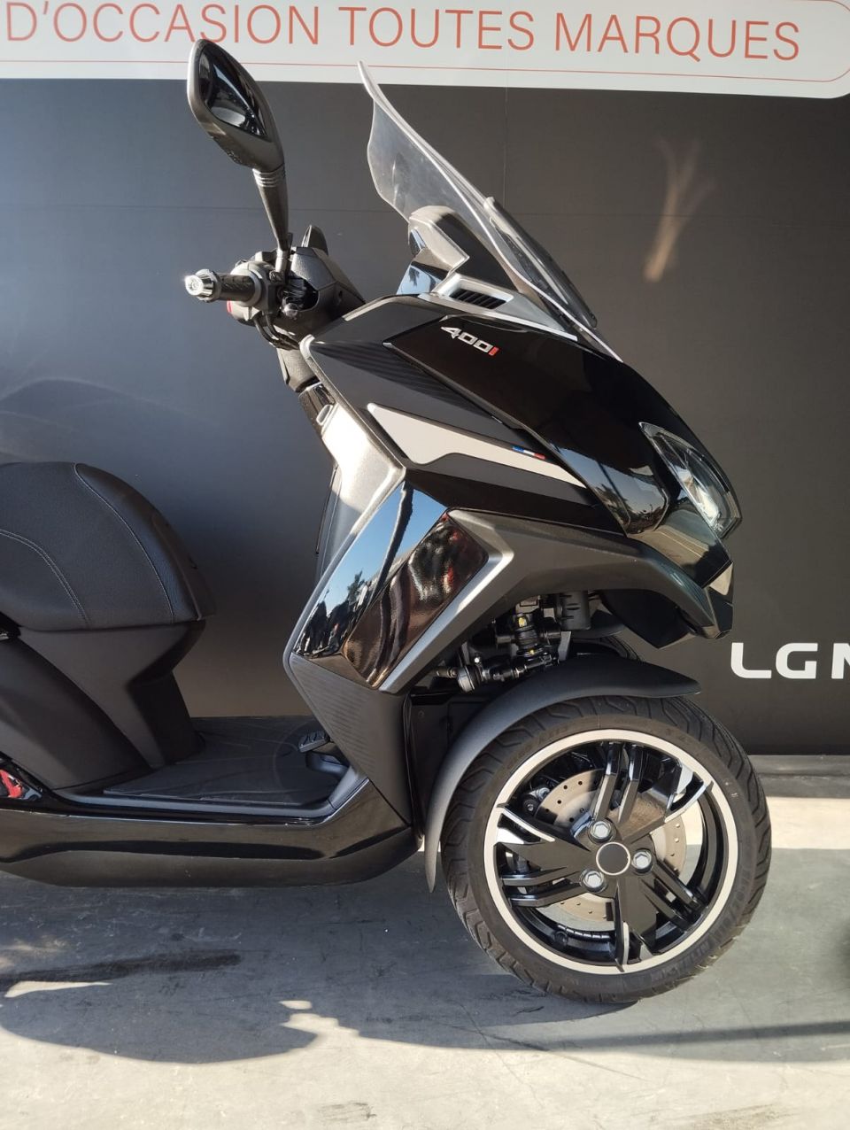 PEUGEOT METROPOLIS 400 SW 4