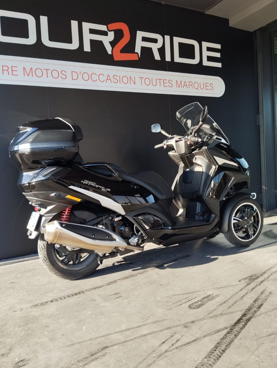 PEUGEOT METROPOLIS 400 SW 4