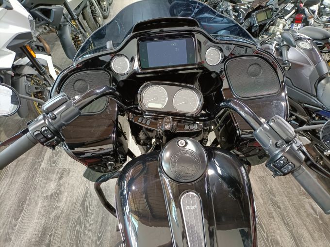 HARLEY-DAVIDSON TOURING ROAD GLIDE 1868 4