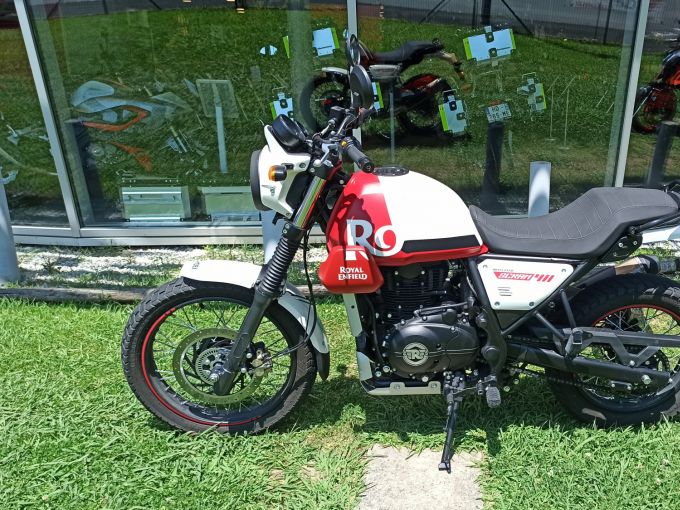 ROYAL ENFIELD HYMALAYAN 400 4