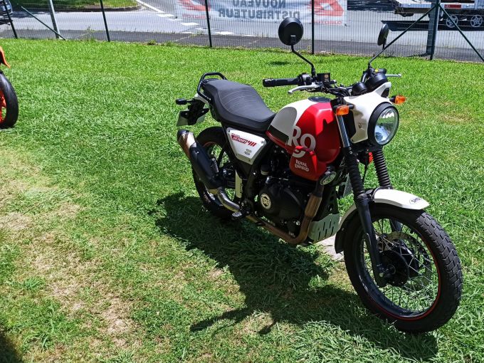 ROYAL ENFIELD HYMALAYAN 400 4