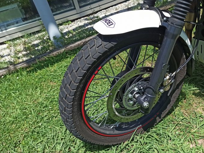 ROYAL ENFIELD HYMALAYAN 400 4