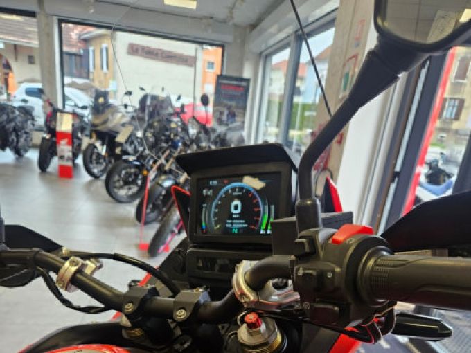 RIEJU AVENTURA 500 4