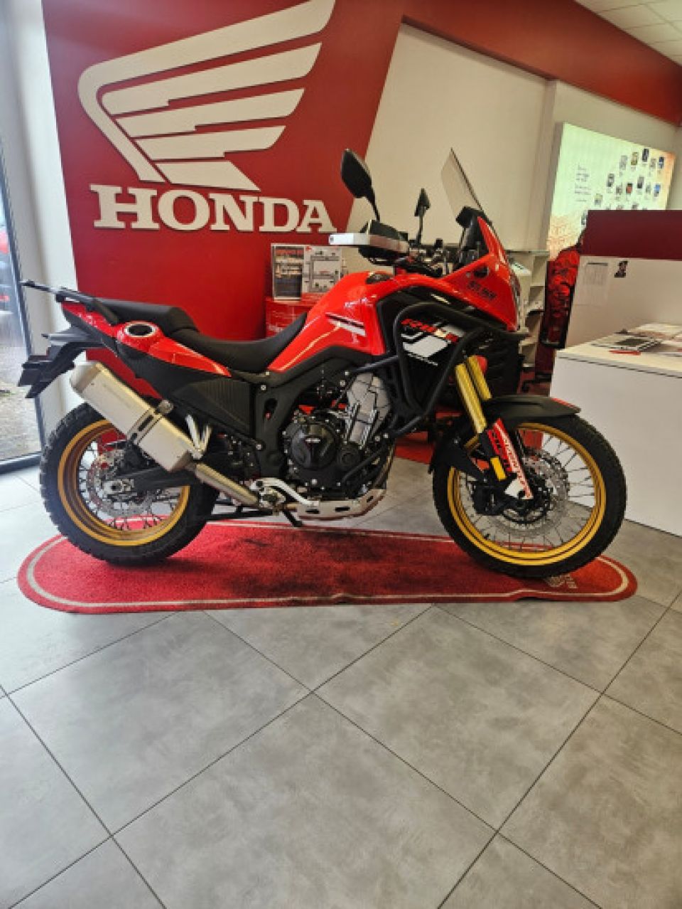 RIEJU AVENTURA 500 4