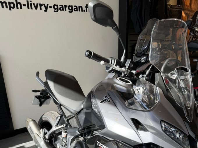 TRIUMPH TIGER 800 4