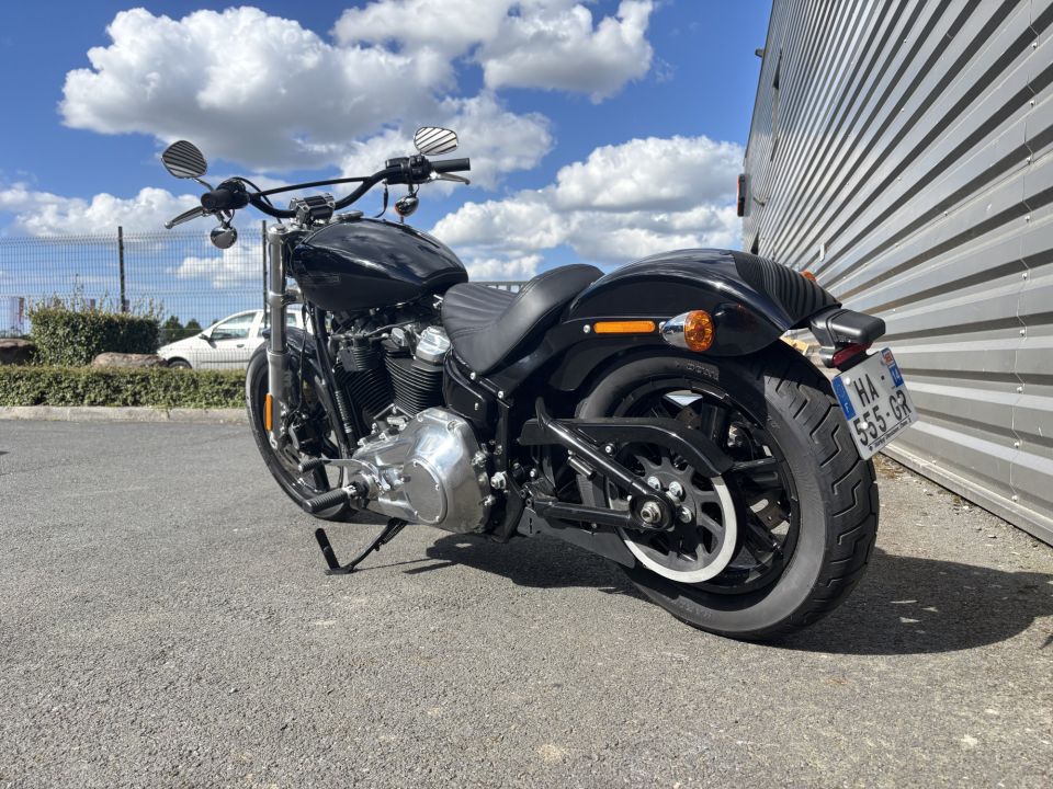 HARLEY-DAVIDSON SOFTAIL STANDARD 1745 4