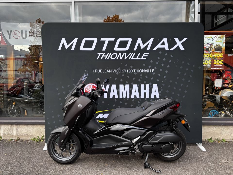 YAMAHA XMAX 125 TECH MAX + 4