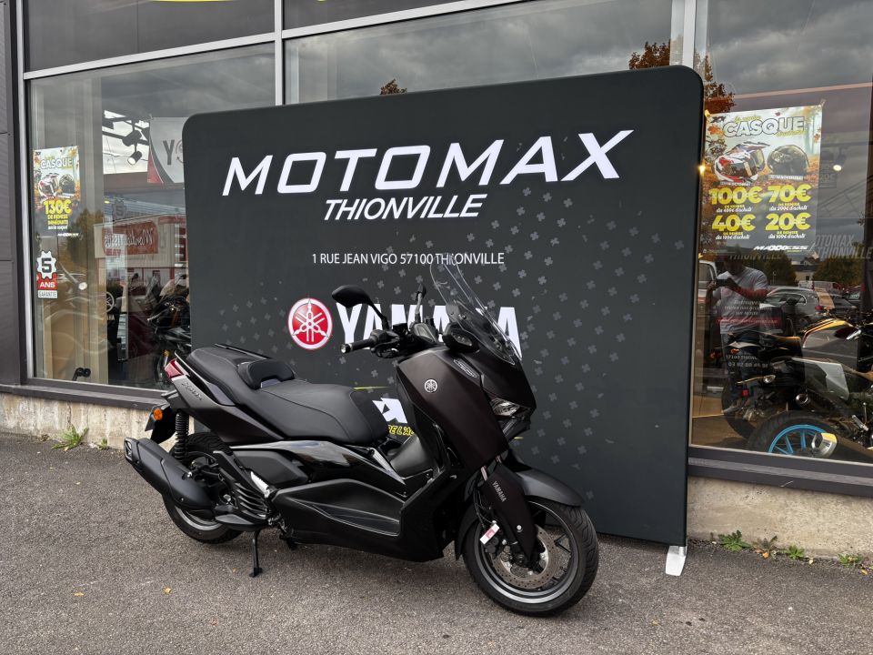 YAMAHA XMAX 125 TECH MAX + 4