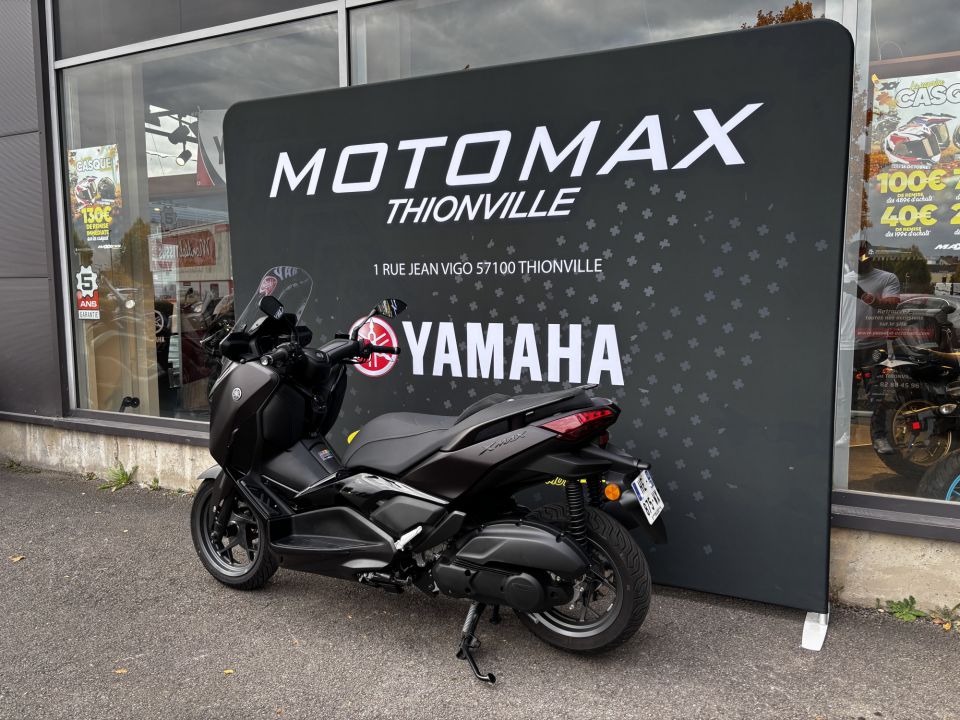YAMAHA XMAX 125 TECH MAX + 4