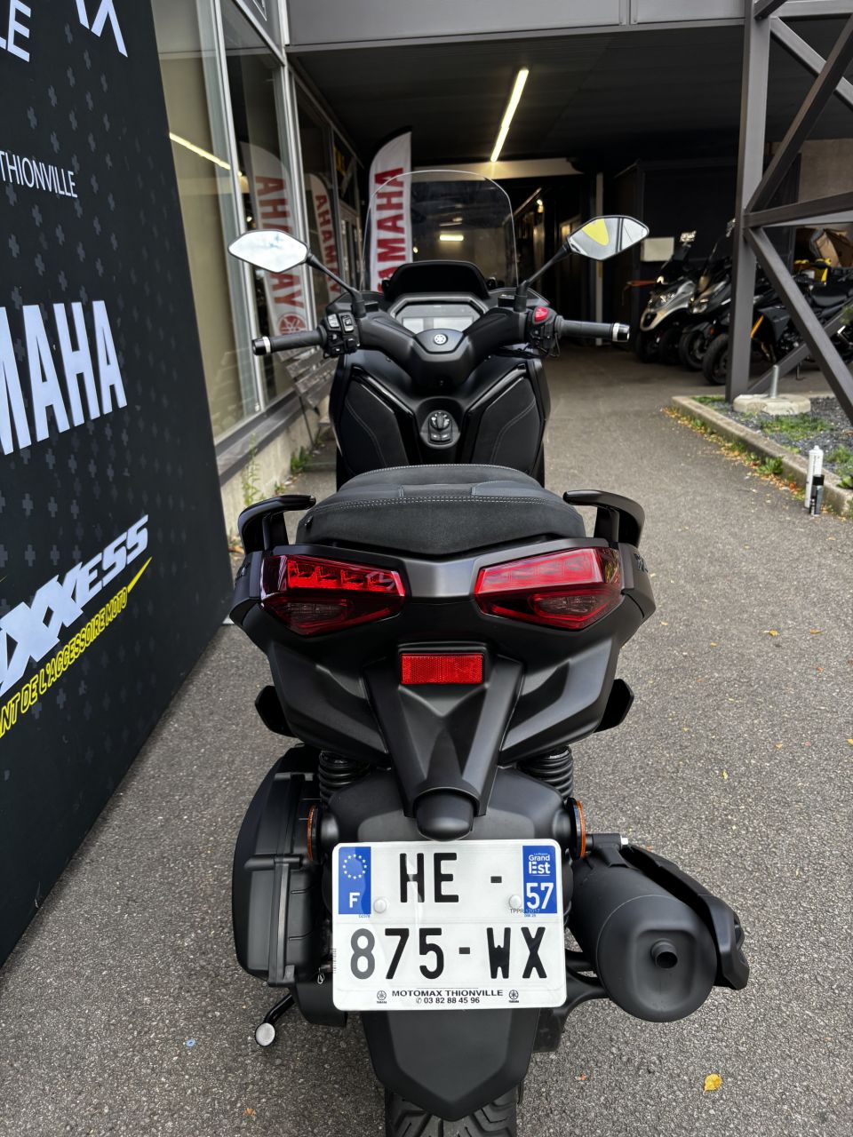 YAMAHA XMAX 125 TECH MAX + 4