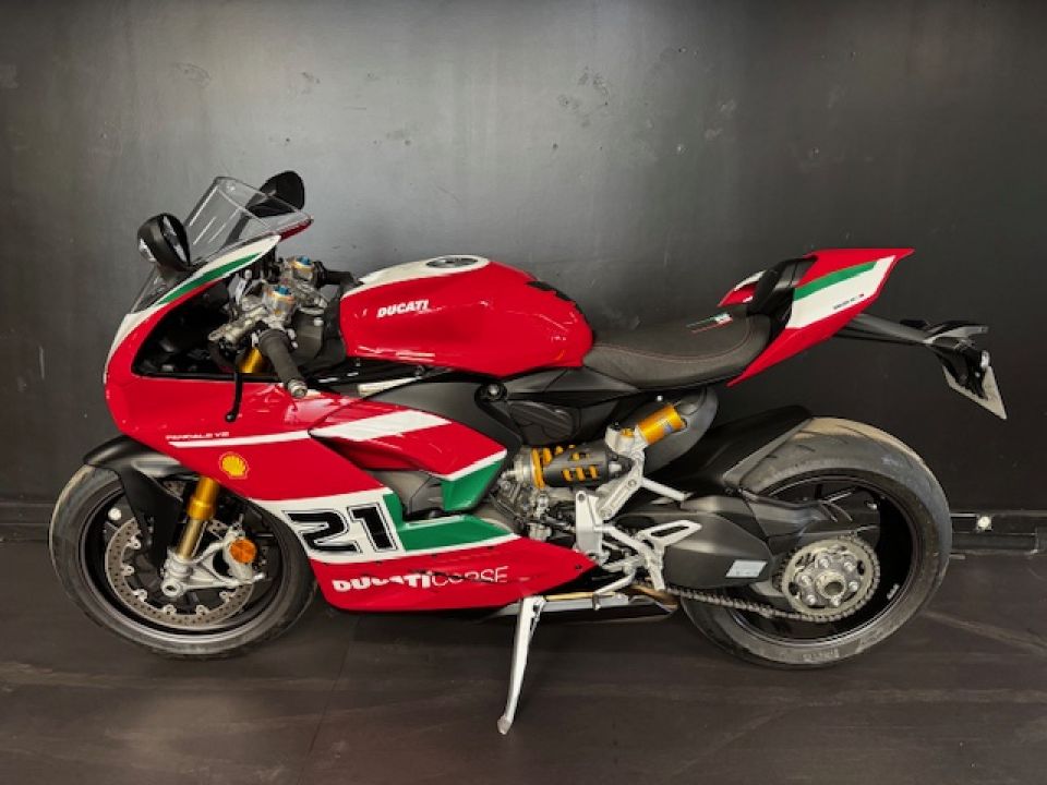 DUCATI PANIGALE V2 20 TH ANNIVERSARY 4
