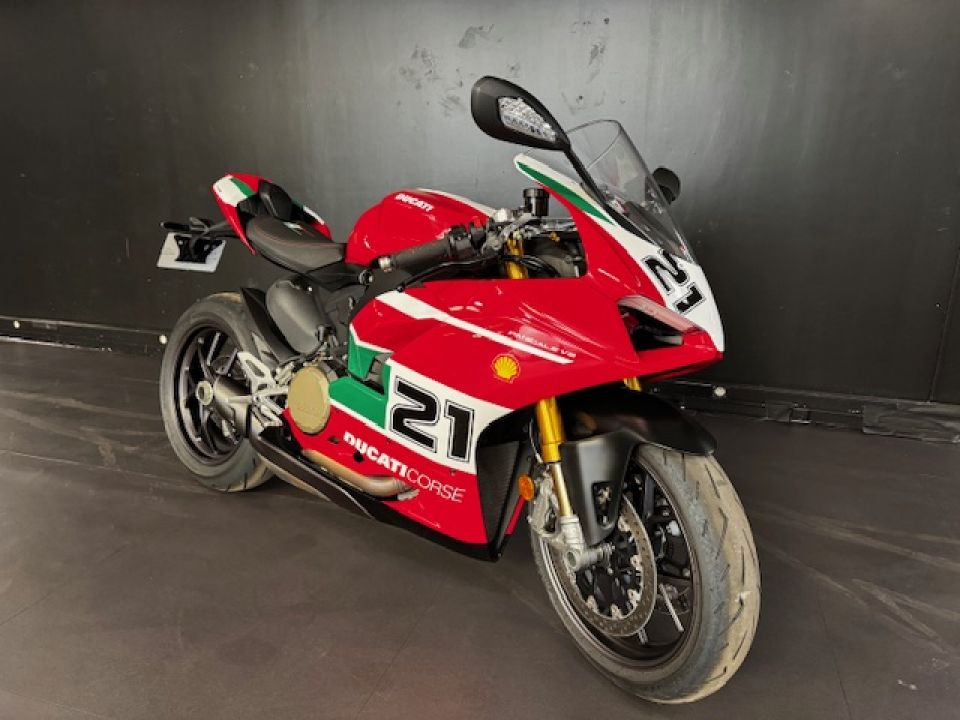 DUCATI PANIGALE V2 20 TH ANNIVERSARY 4