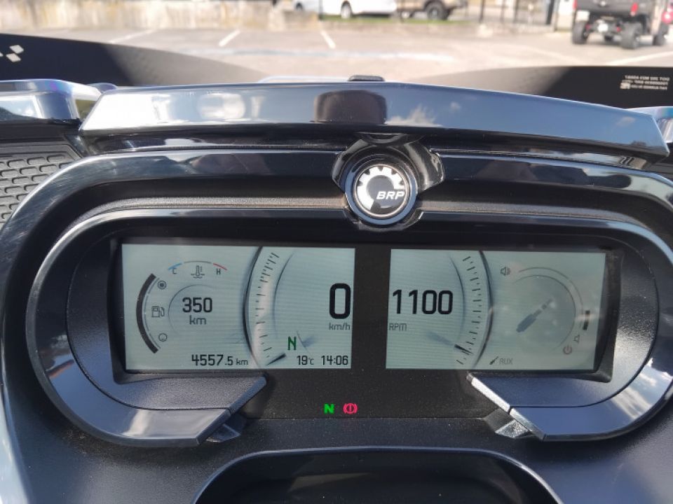 CAN-AM SPYDER F3 Limited 4