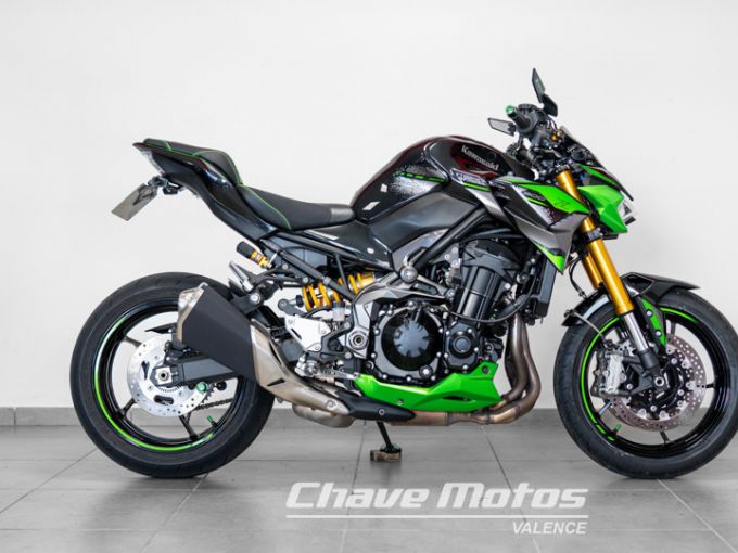 KAWASAKI Z900 SE 4