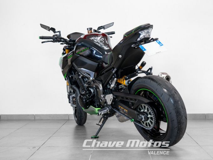 KAWASAKI Z900 SE 4