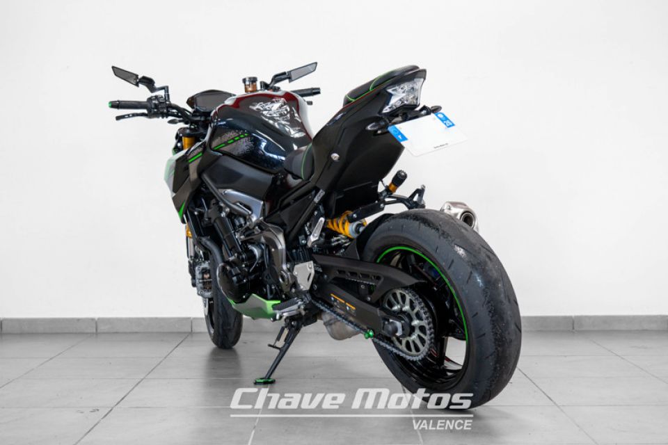 KAWASAKI Z900 SE 4