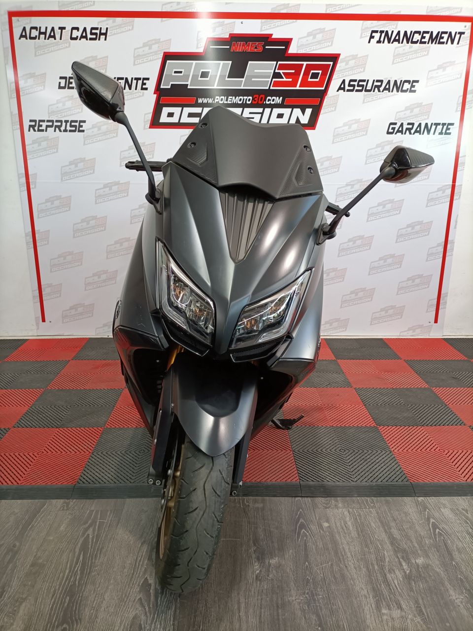 YAMAHA XP T-MAX 530 IRON MAX 4