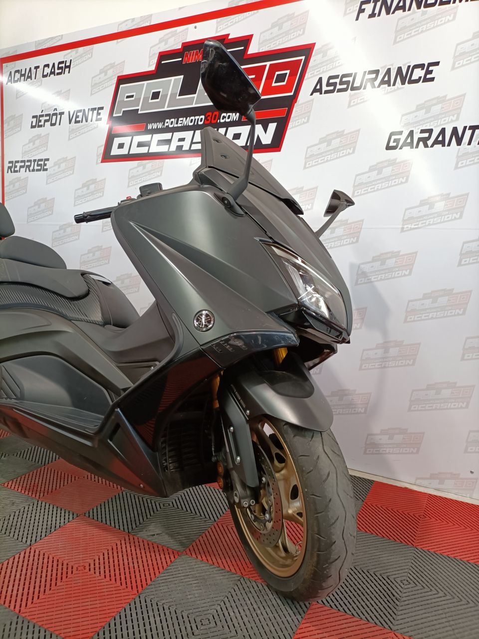 YAMAHA XP T-MAX 530 IRON MAX 4