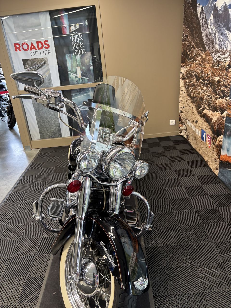 HARLEY-DAVIDSON SOFTAIL HERITAGE 1340 4