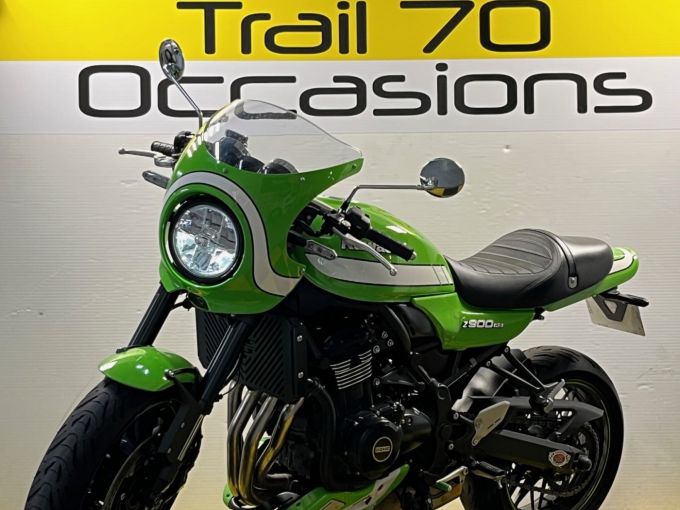 KAWASAKI Z 900 RS 4