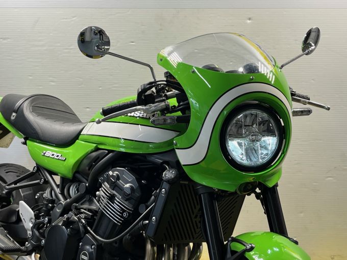 KAWASAKI Z 900 RS 4