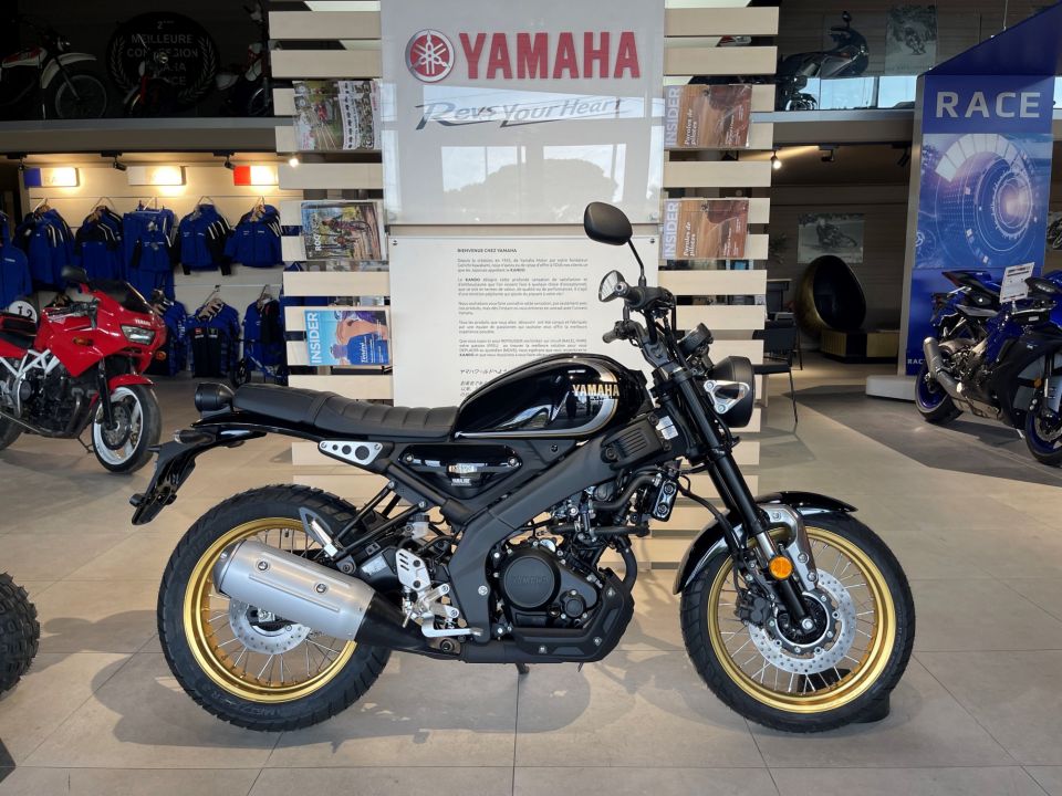 YAMAHA XSR 125 LEGACY  DE DIRECTION 92€/MOIS* HISTORIC BLACK !! GTIE 5 ANS 4