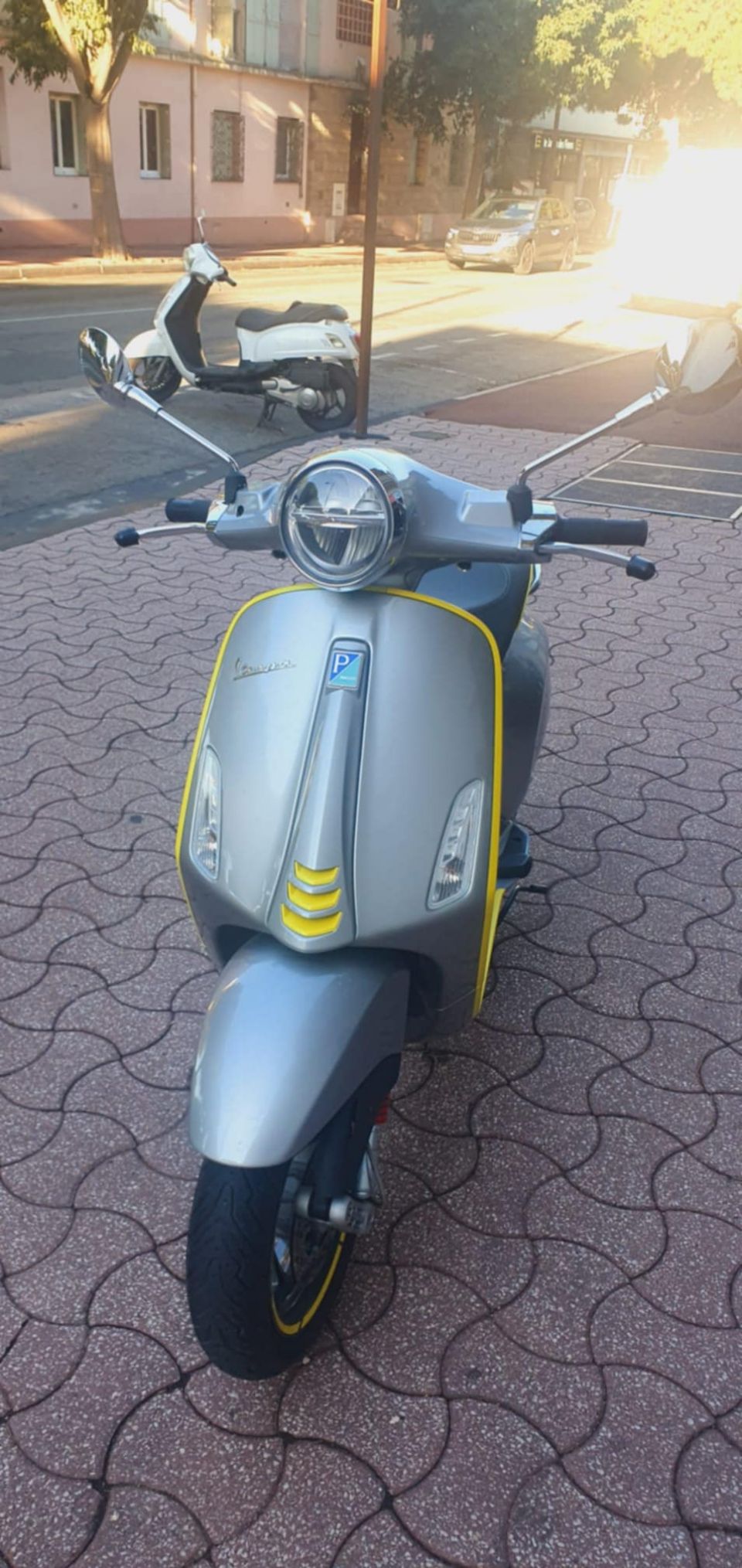 VESPA PRIMAVERA ELETTRICA 70 4