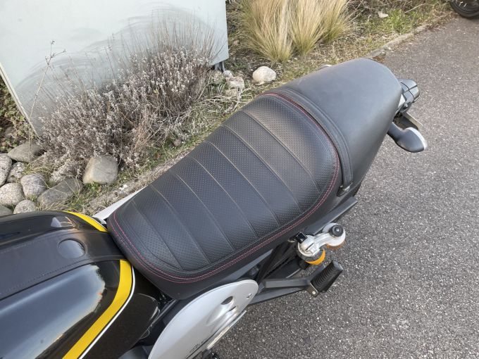 YAMAHA XJR 1300 4