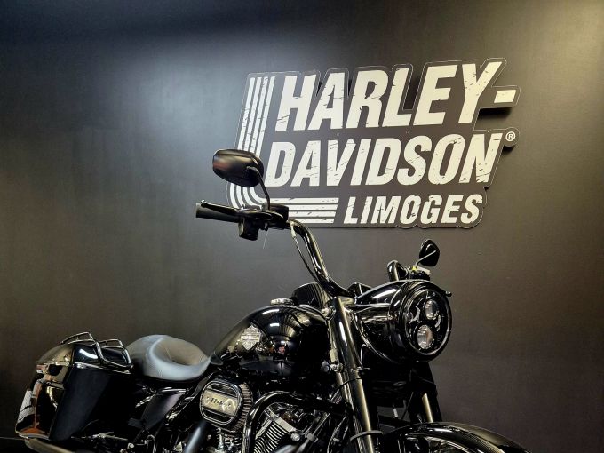 HARLEY-DAVIDSON TOURING ROAD KING 1868 SPECIAL 4