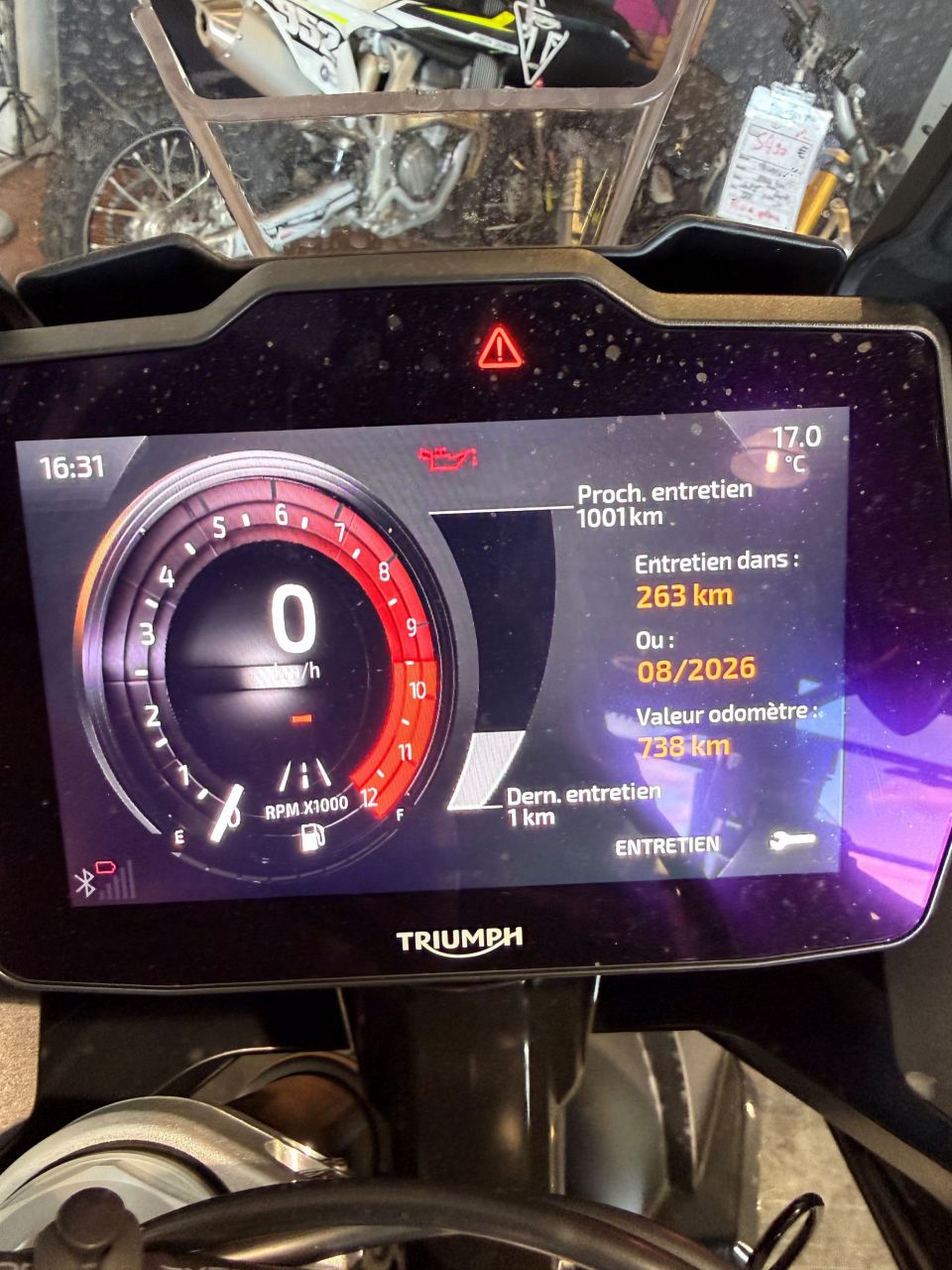 TRIUMPH Tiger 900 GT PRO 4