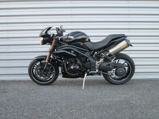 TRIUMPH SPEED TRIPLE 1050 4
