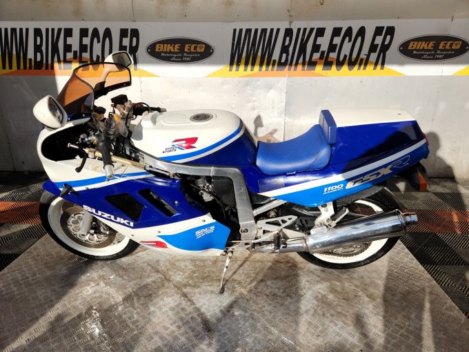 SUZUKI GSX-R 1100 4