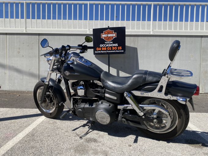 HARLEY-DAVIDSON DYNA FAT BOB 1690 4