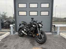 TRIUMPH STREET TRIPLE 765 RS - 2025