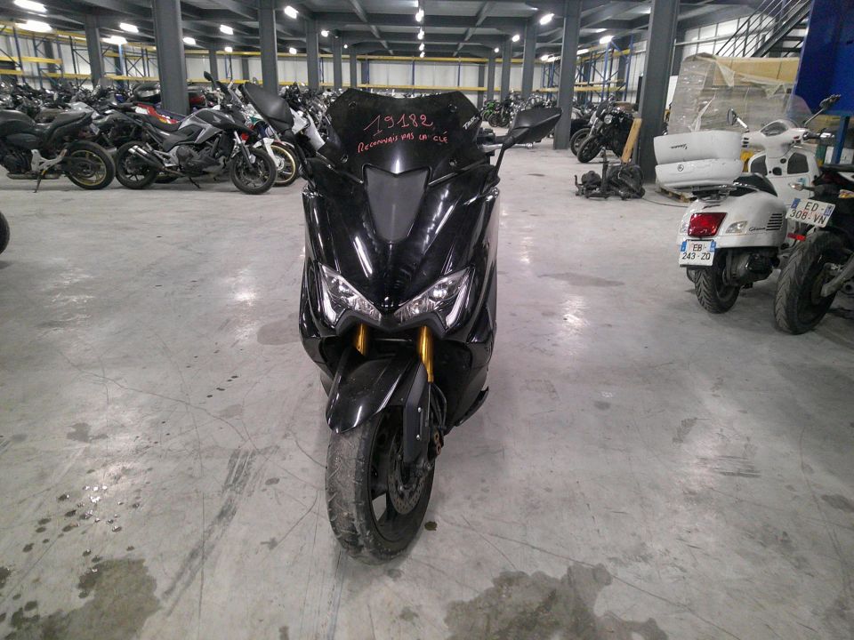 YAMAHA XP T-MAX 530 DX 4