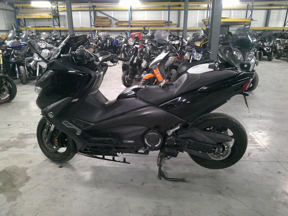 YAMAHA XP T-MAX 530 DX 4