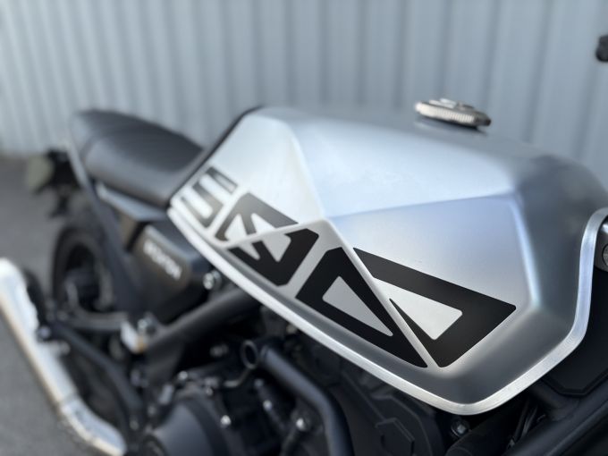 BRIXTON MOTORCYCLES Crossfire 500 4