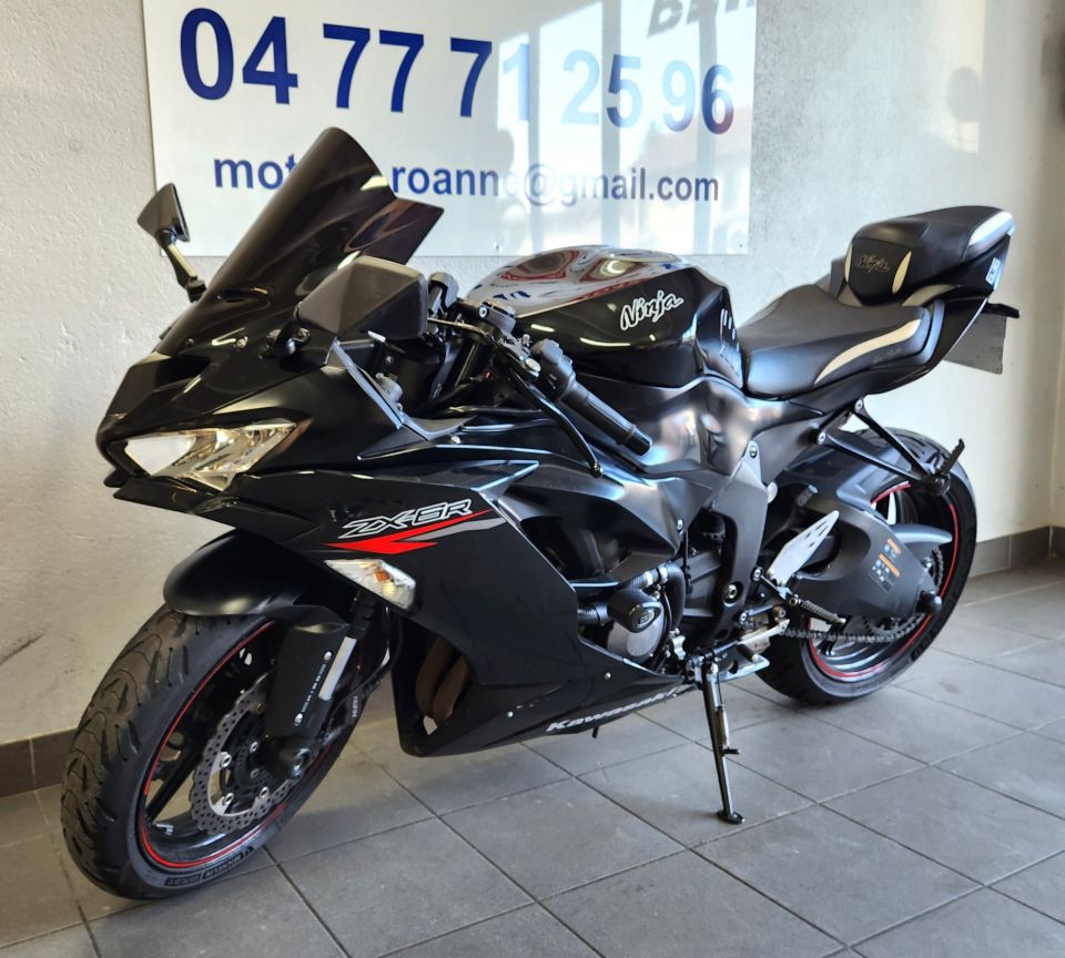 KAWASAKI ZX-6R 636 4