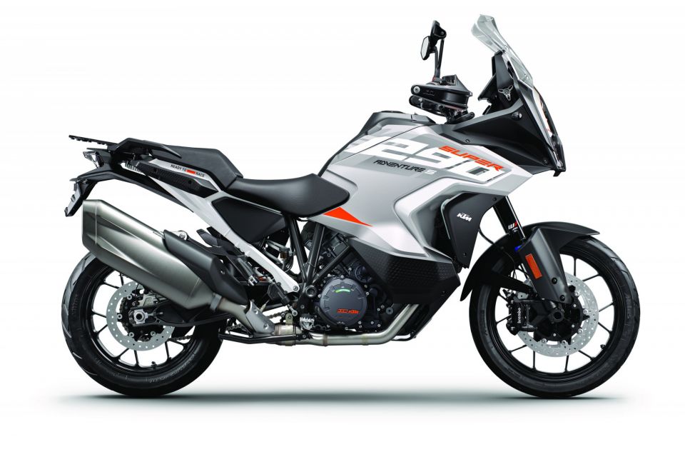 KTM 1290 SUPER ADVENTURE S 4