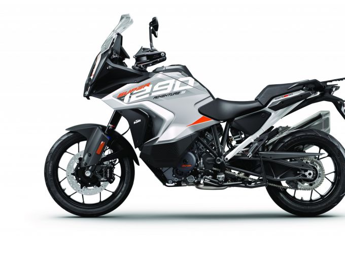 KTM 1290 SUPER ADVENTURE S 4