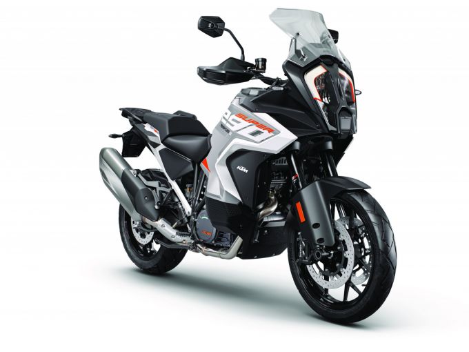 KTM 1290 SUPER ADVENTURE S 4