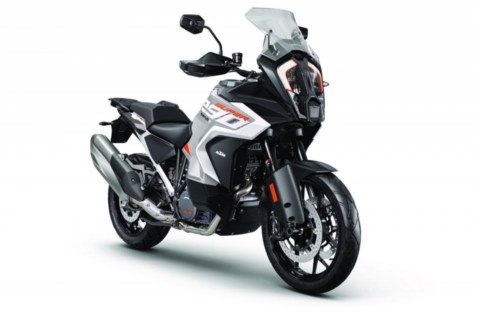 KTM 1290 SUPER ADVENTURE S 4
