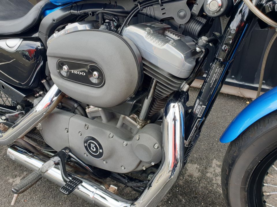 HARLEY-DAVIDSON SPORTSTER NIGHTSTER 1200 4