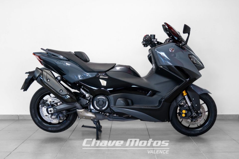 YAMAHA T-MAX 560 TECH MAX 4