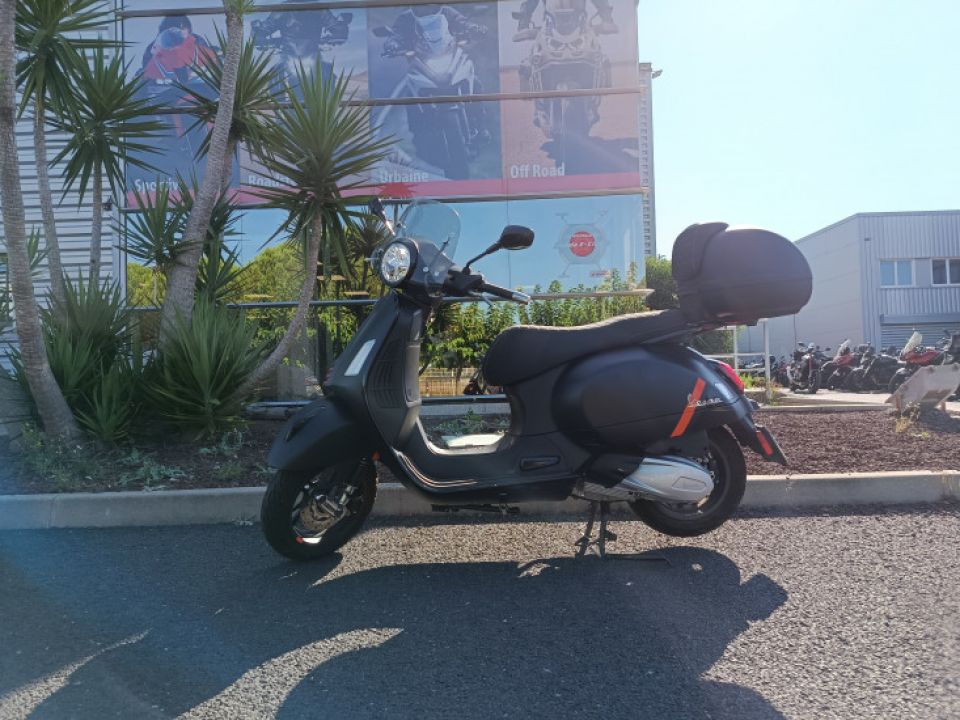 PIAGGIO VESPA GTS IE 300 4