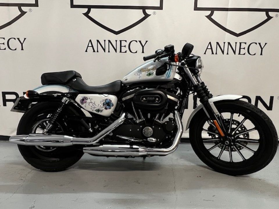 HARLEY-DAVIDSON SPORTSTER 883 4