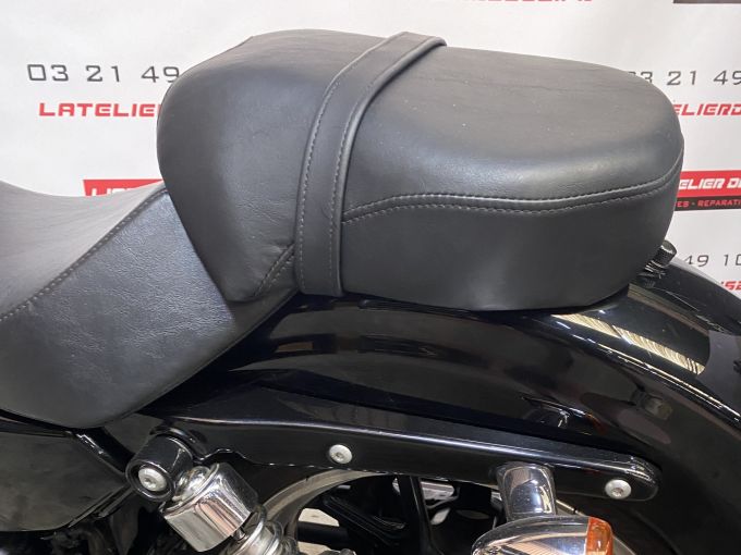 HARLEY-DAVIDSON SPORTSTER 883 4
