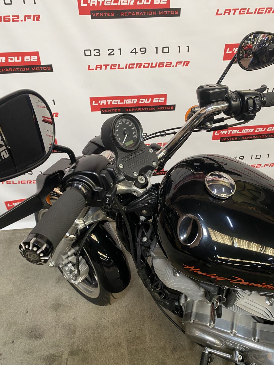 HARLEY-DAVIDSON SPORTSTER 883 4