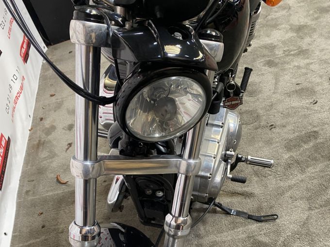 HARLEY-DAVIDSON SPORTSTER 883 4